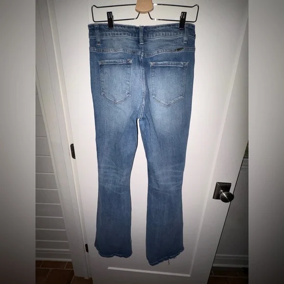 KanCan Bella high rise flare jeans sz 9/28 EUC - Picture 4 of 8